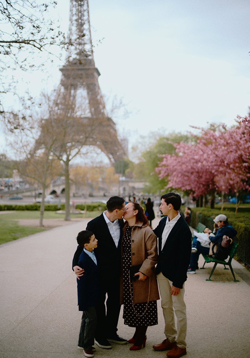 Sesión de fotos familiar en París. Ivan Conde Ph.